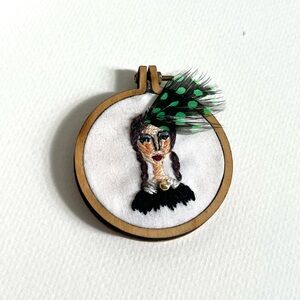 THE GREEN PLUME Embroidered Art